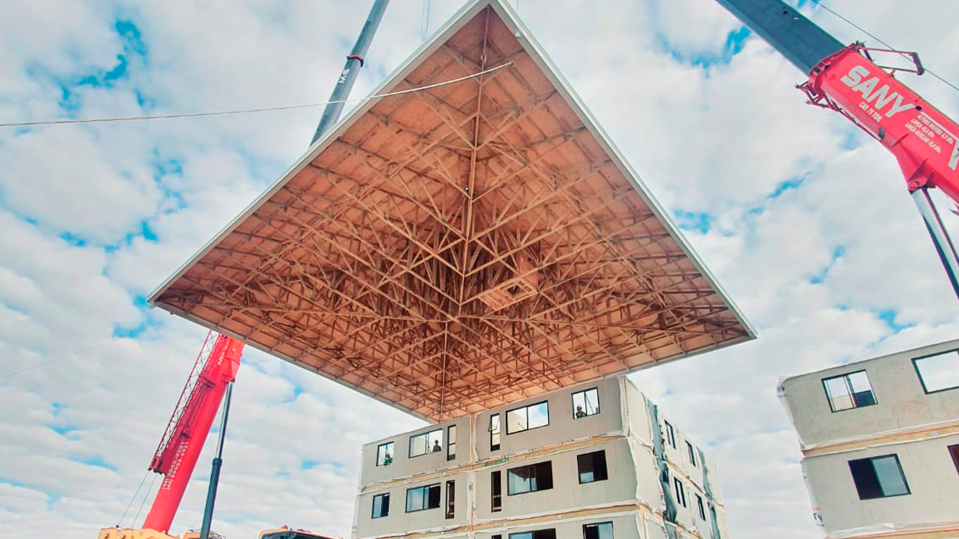 4 cases de industrialização na construção da teoria à execução