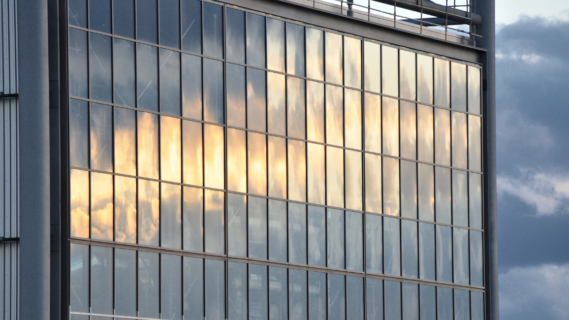 Fachadas industrializadas: o que muda no custo, no prazo e na segurança da construção