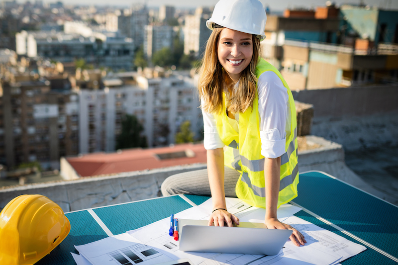 Evolução do mercado de engenharia e construção