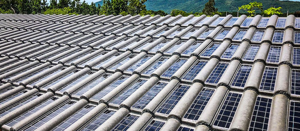 Tégula Solar: a primeira telha solar brasileira